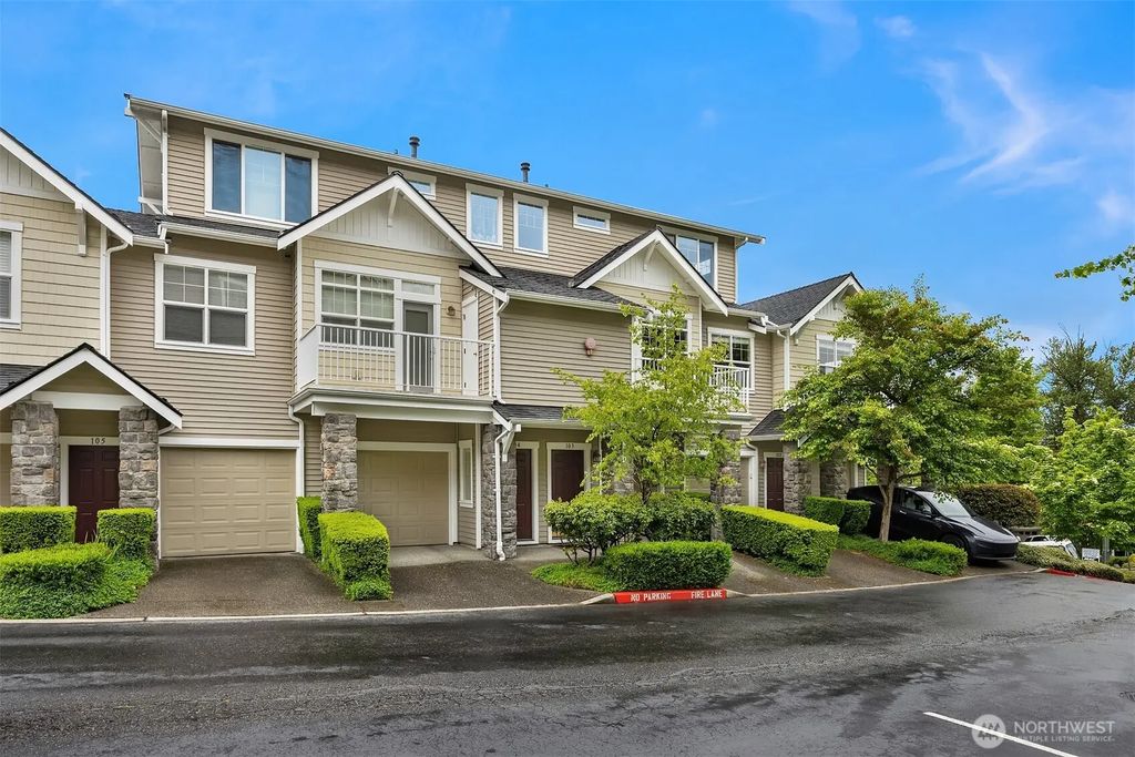1601 Ne Katsura Street 103, Issaquah