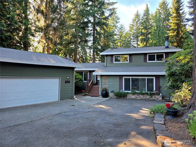 8941 170th Court Ne, Redmond