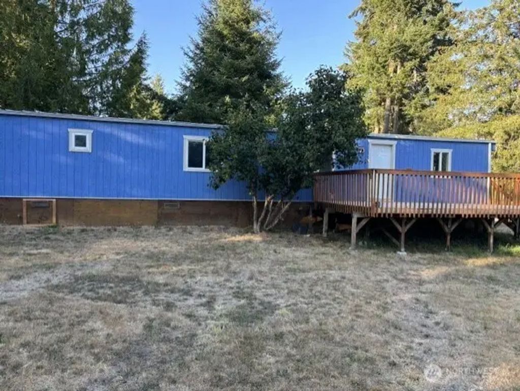 170 E Skookum Drive, Shelton