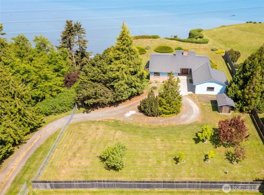 164 Calbert Rd, Port Angeles