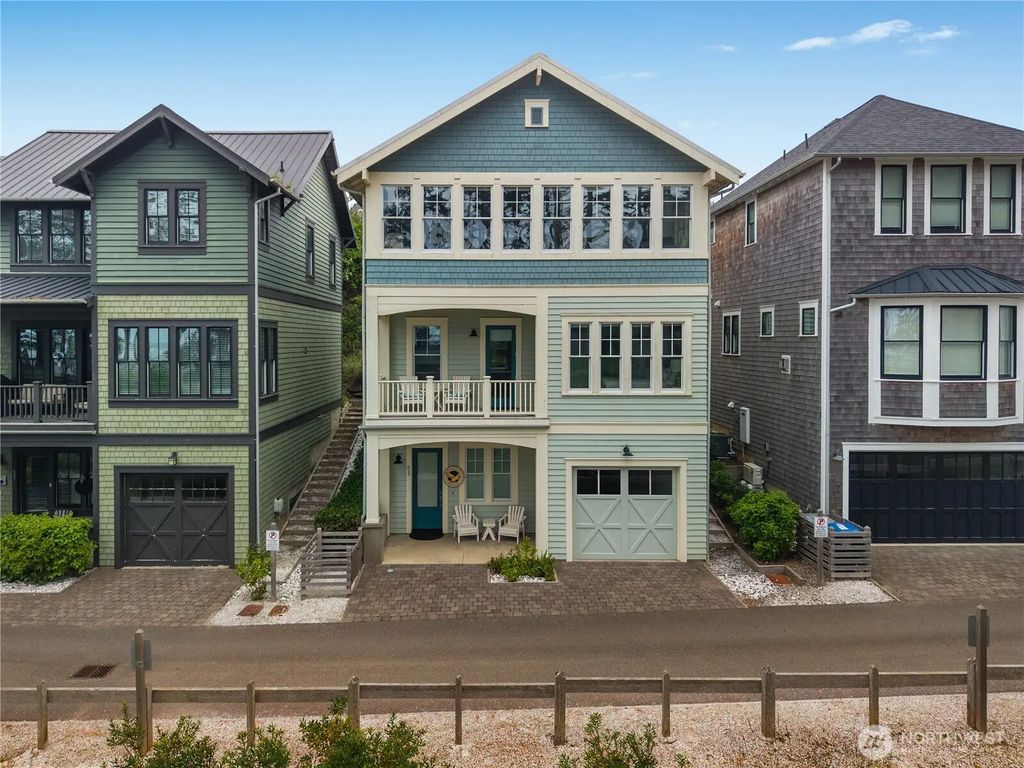 61 Seaside Lane, Pacific Beach
