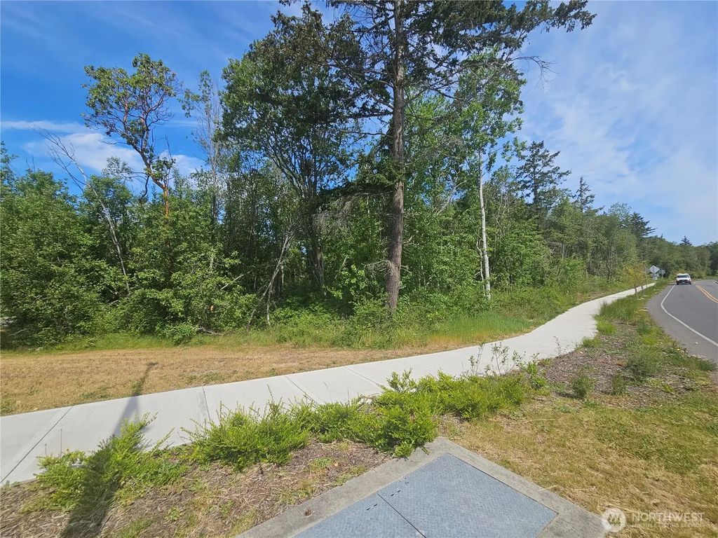 99 Xx Rainier Street, Port Townsend