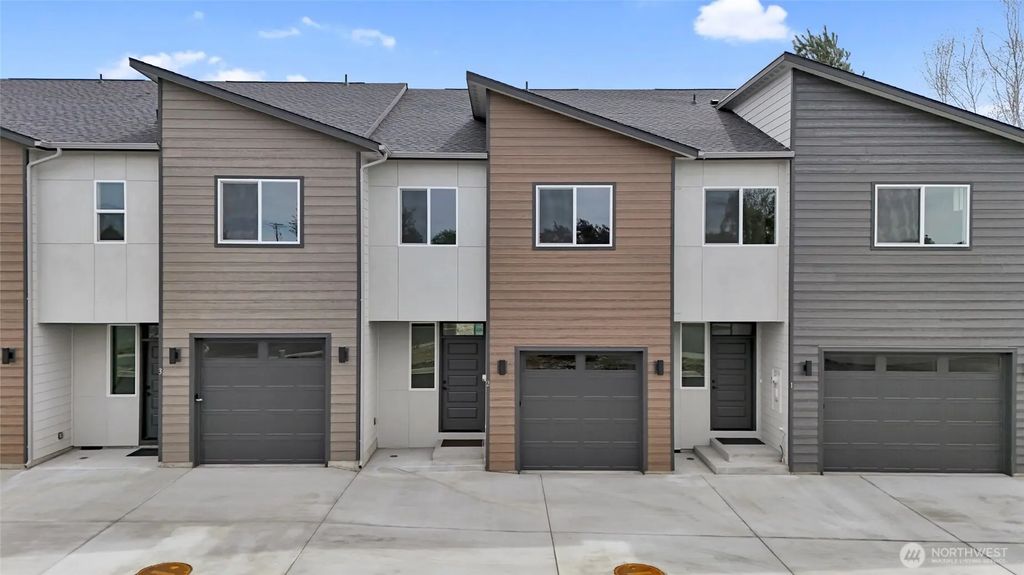 6398 Ne Melby Way 2, Moses Lake