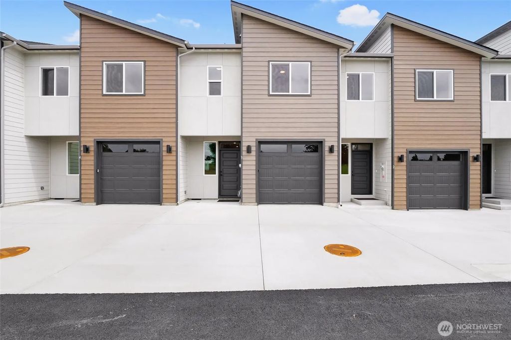 6398 Ne Melby Way 3, Moses Lake