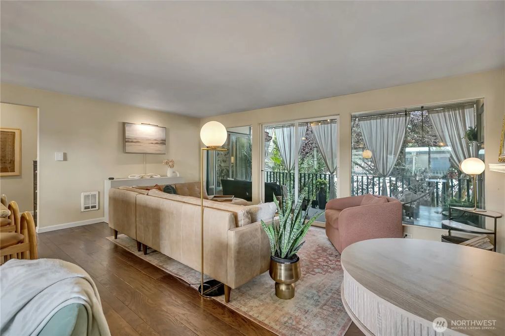 10430 Gravelly Lake Drive Sw 33, Lakewood