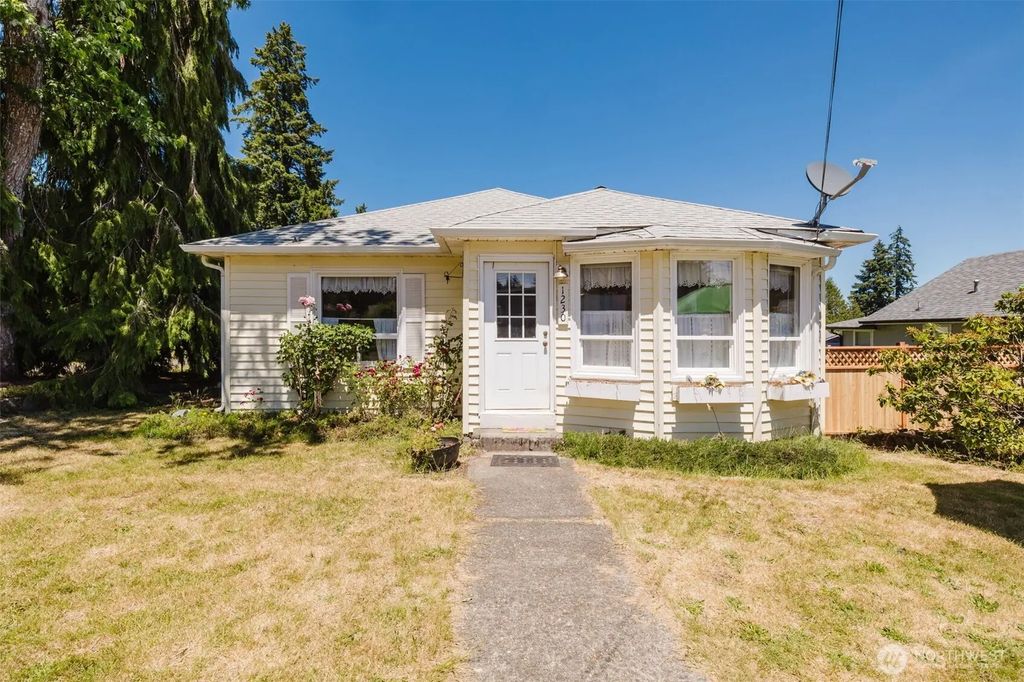 1230 Olympic Avenue, Shelton