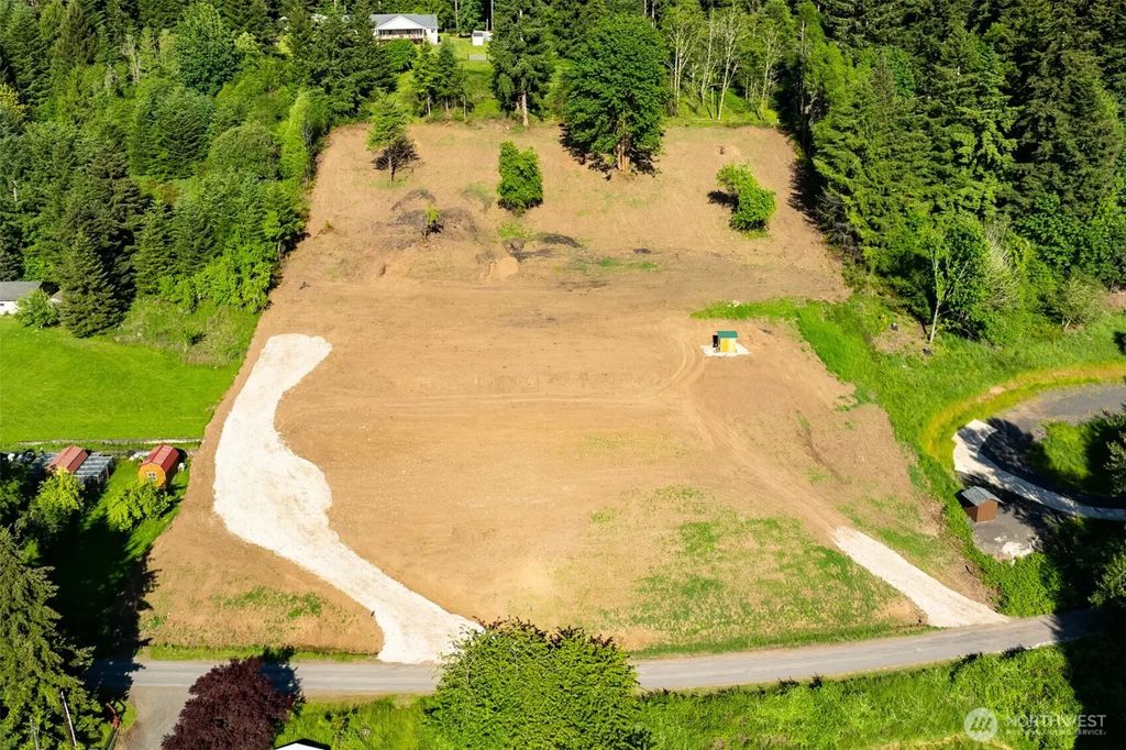 Lenora Lane, Kelso