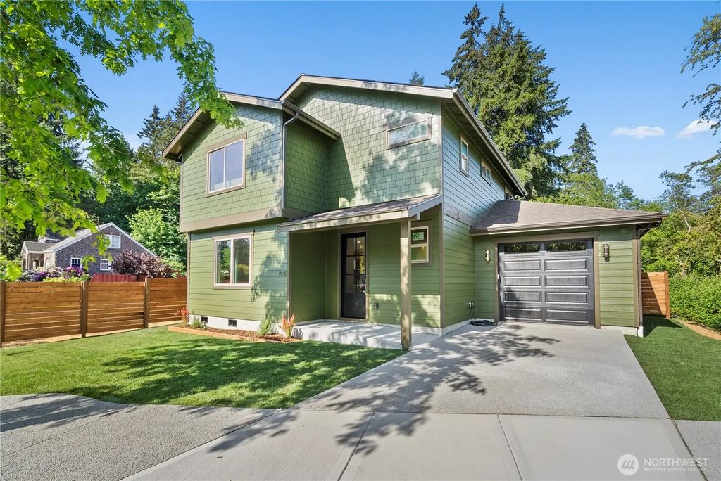1941 Division Street Nw, Olympia