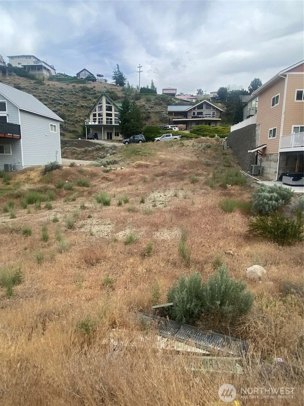275 W Beach Drive, Orondo