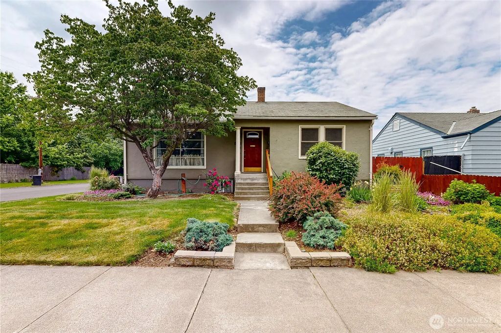 558 Juniper Street, Walla Walla