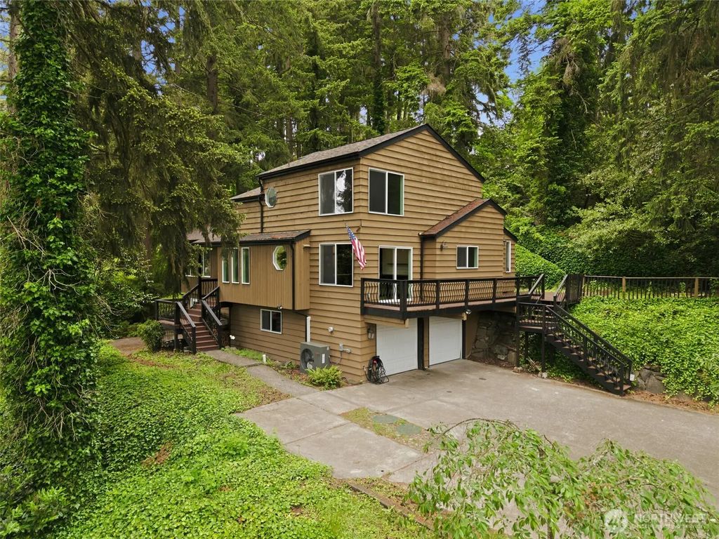 10917 48th Street E, Puyallup