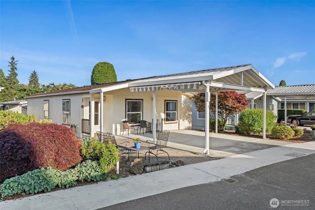 23825 15th Avenue Se 108, Bothell