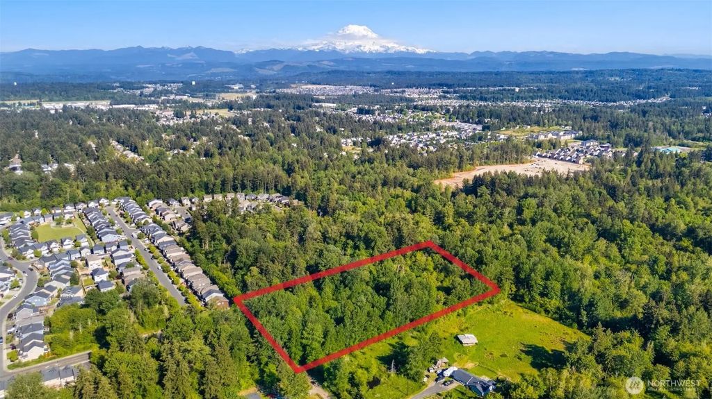 7714 166th Street E, Puyallup