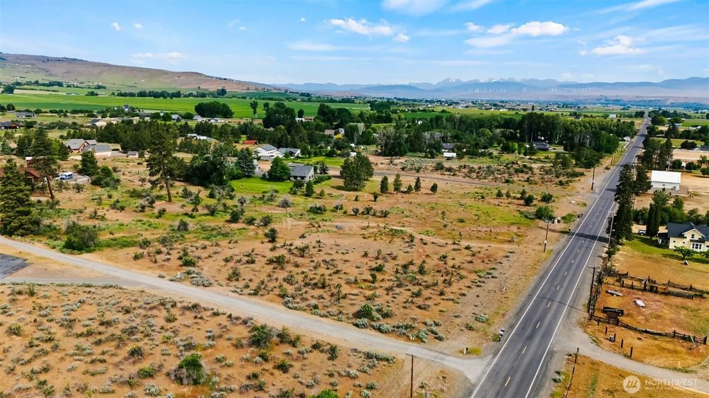 5881 Cove Road, Ellensburg
