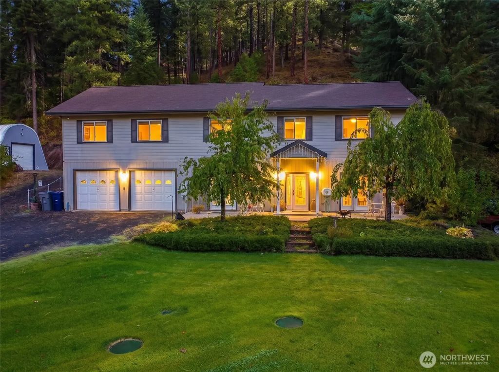 12465 Chumstick Highway, Leavenworth