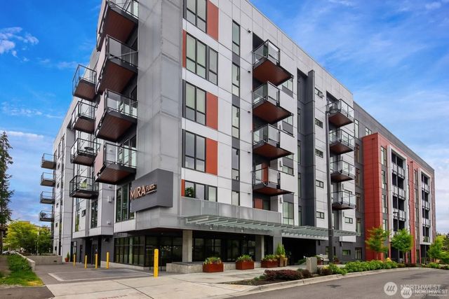 1085 103rd Avenue Ne 526, Bellevue