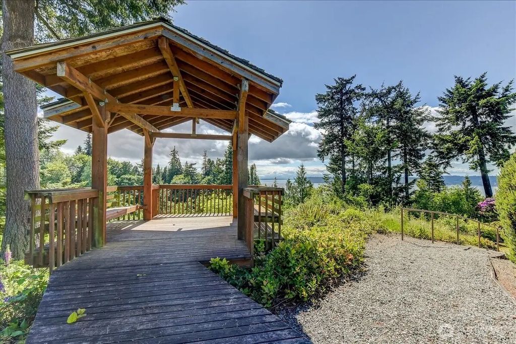 8106 53rd Avenue W A, Mukilteo