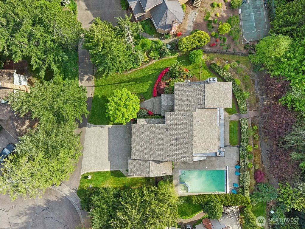20005 Ne 42nd Street, Sammamish