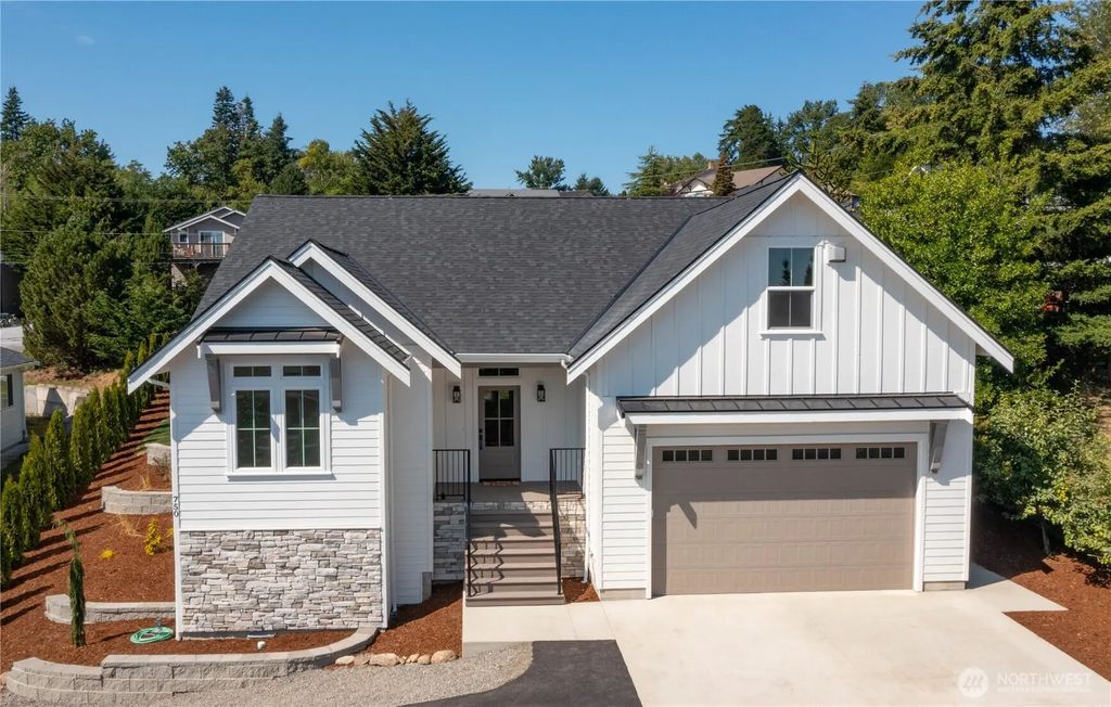 750 Odell Road, Blaine