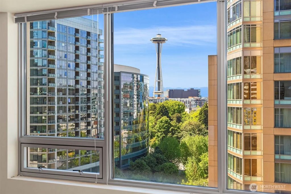 910 Lenora Street S1000, Seattle