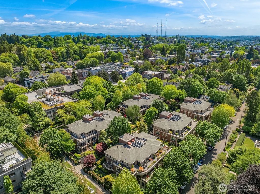 1188 Harvard Avenue E 3, Seattle
