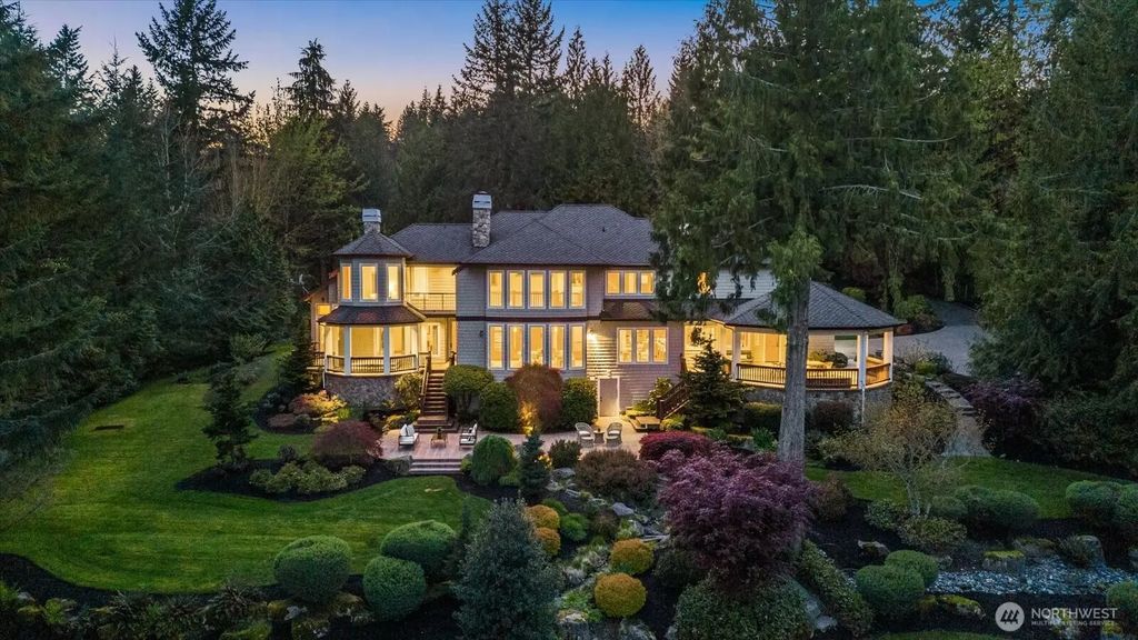 13748 242nd Avenue Ne, Woodinville