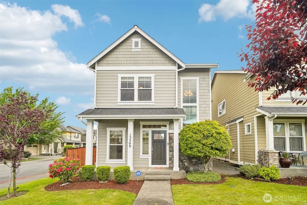 13309 94th Avenue Ct E, Puyallup