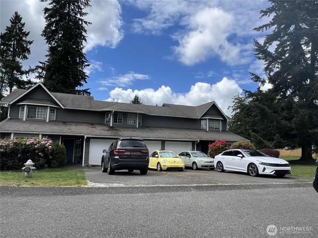 13908 107th Avenue Ct E, Puyallup