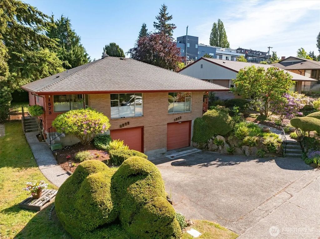 1573 Nw 90th Street, Seattle