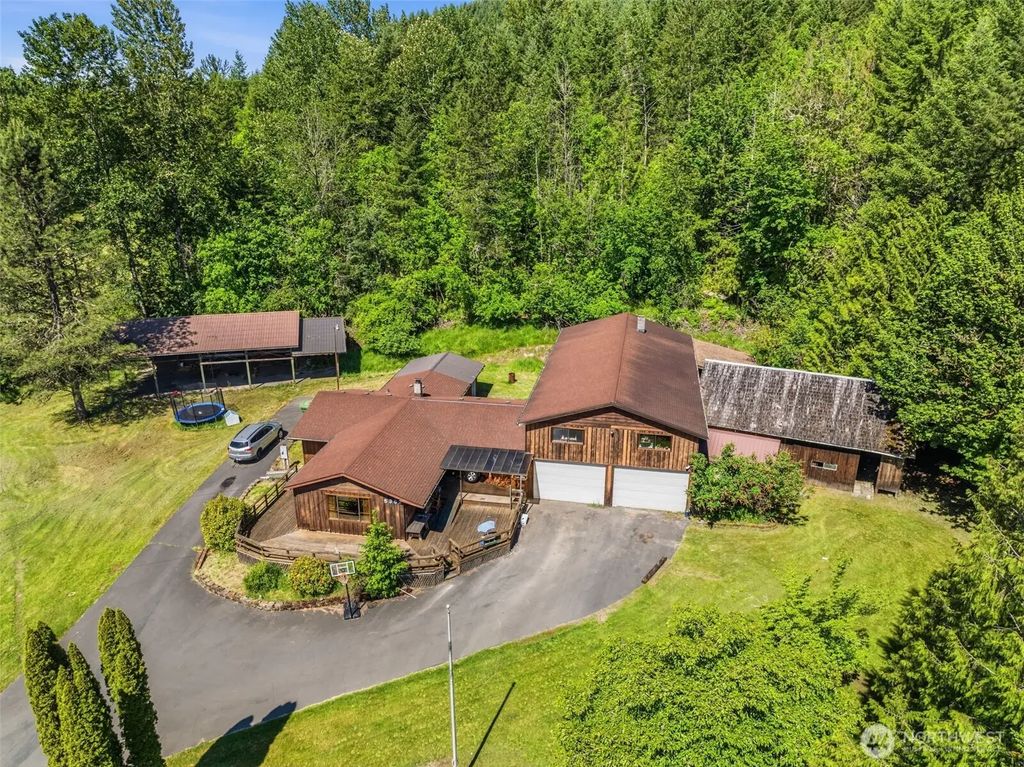 5352 Spirit Lake Highway, Toutle