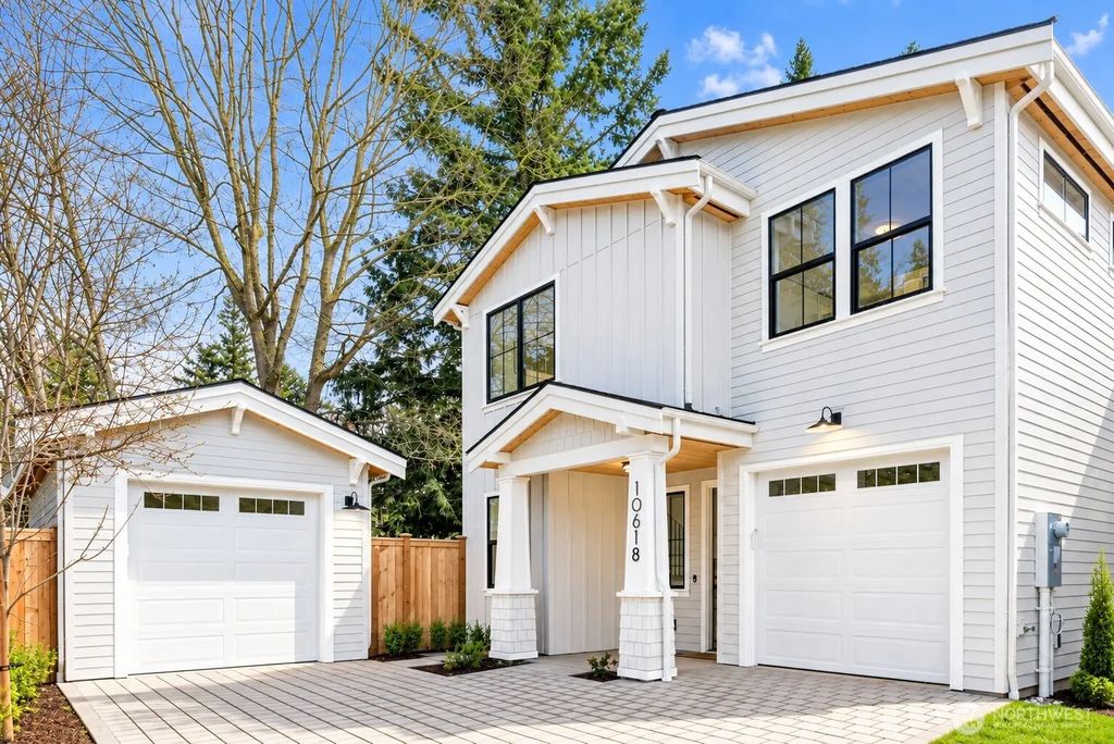 10618 Ne 54th Lane, Kirkland