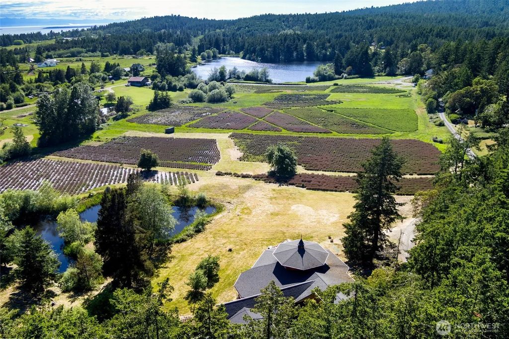 206 Hawthorne Lane, Friday Harbor