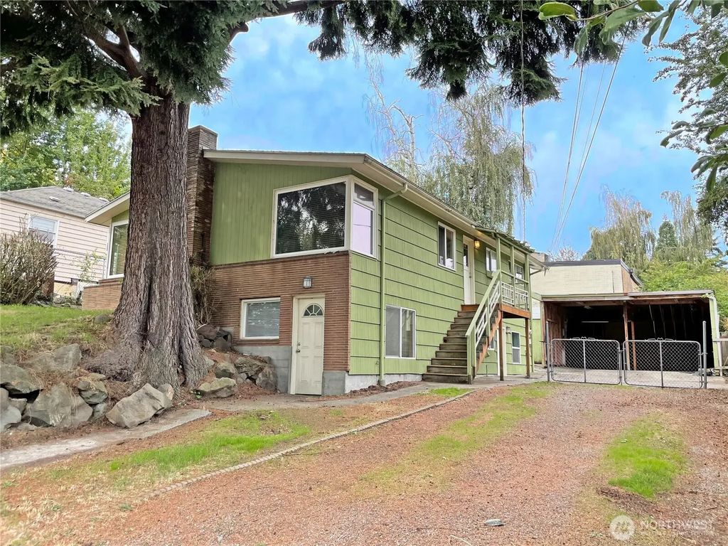 1706 Ne 82nd Street, Seattle