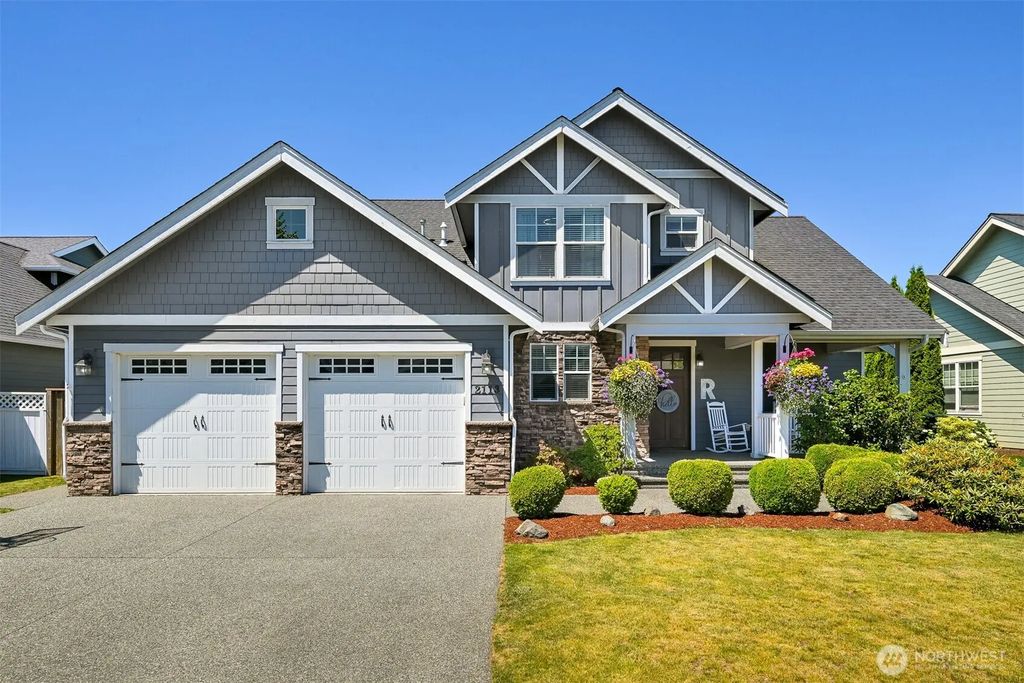 2113 Shea Street, Lynden
