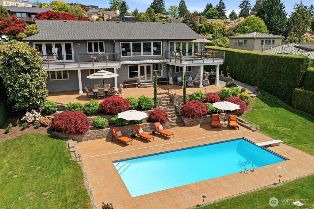 1441 88th Avenue Ne, Clyde Hill