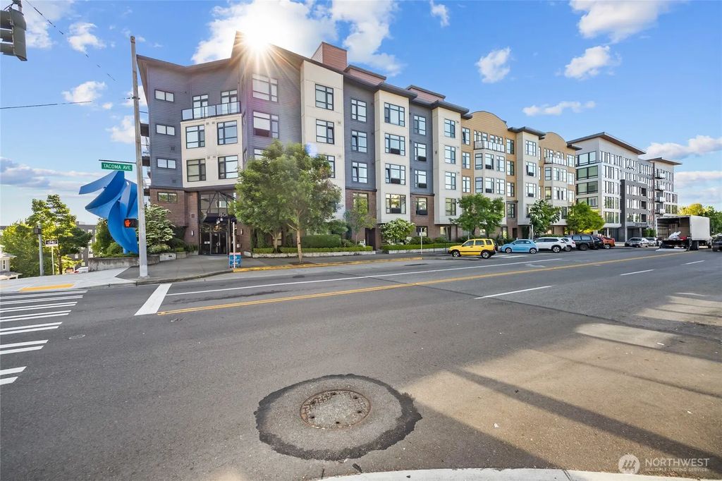 1501 Tacoma Avenue S 312, Tacoma