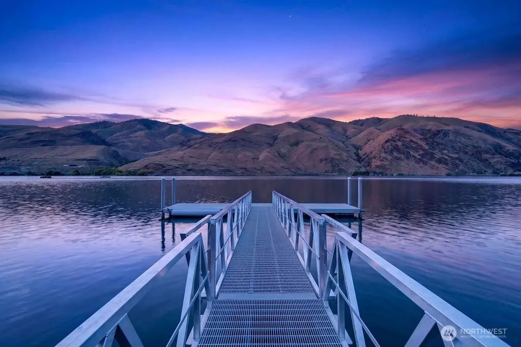 44 Shore Drive, East Wenatchee