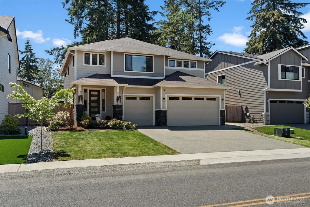 7708 Zircon Drive Sw, Lakewood