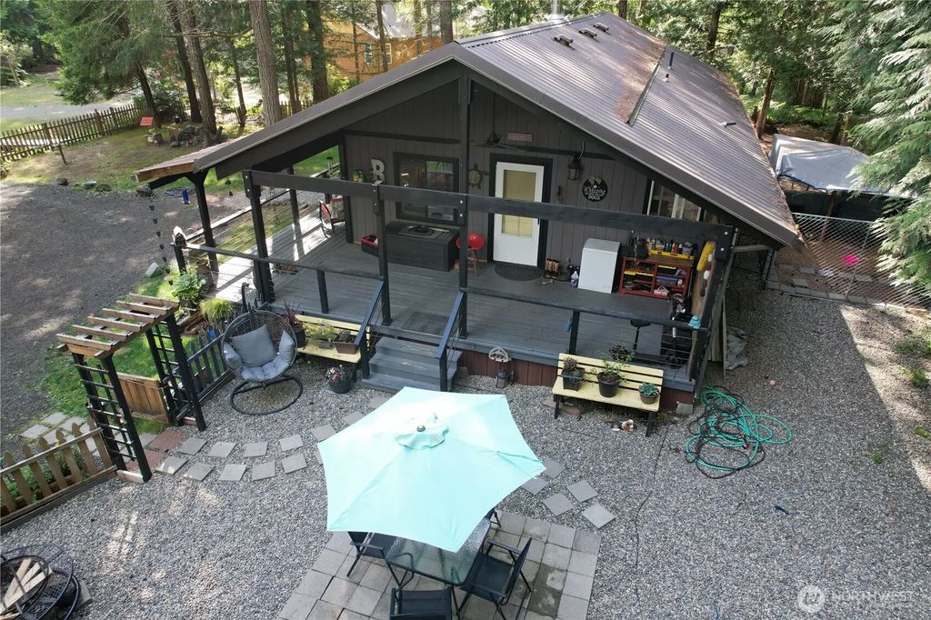 60 N Carp Place N, Hoodsport