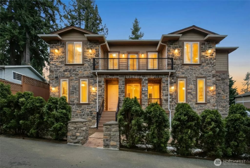 18634 92nd Avenue Ne, Bothell