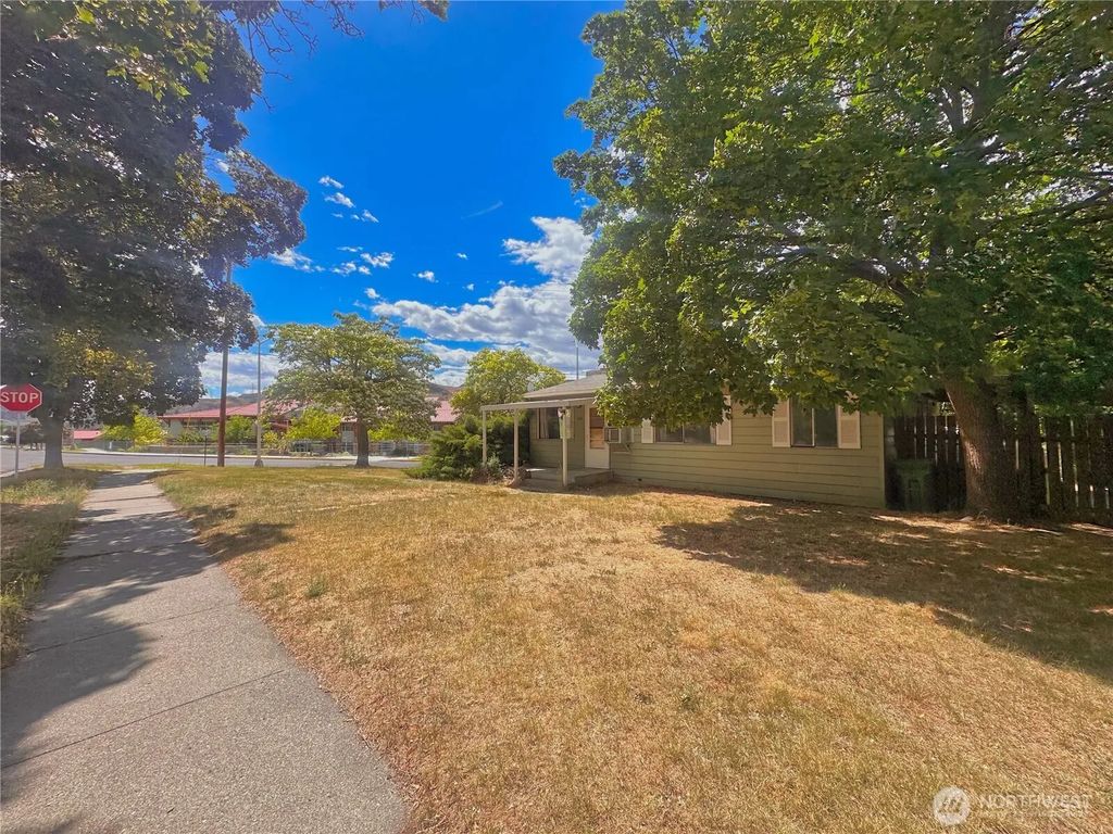 1000 Central Drive, Coulee Dam