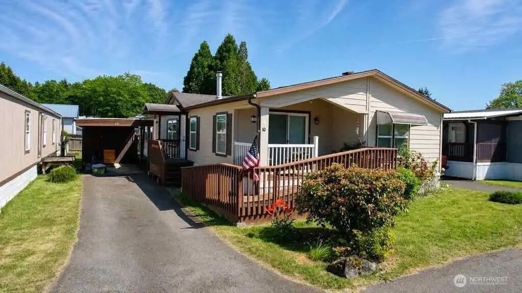 10239 185th Street Sw 10, Rochester