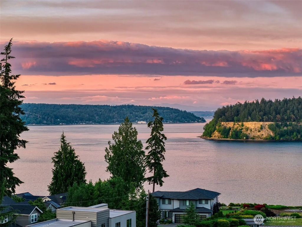 5818 Reid Drive Nw, Gig Harbor