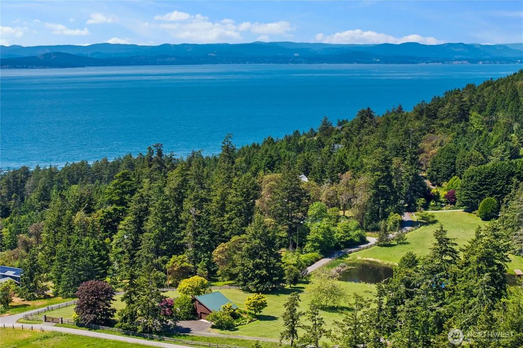 398 Hannah Road, Friday Harbor