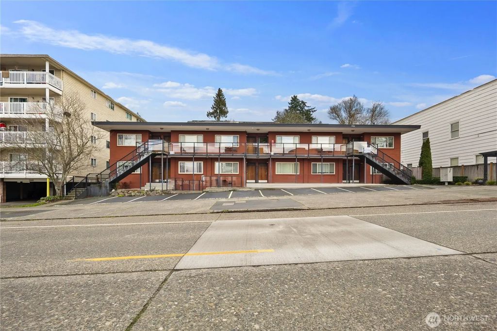 7106 California Avenue Sw 101, Seattle