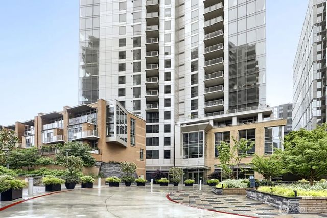 10650 Ne 9th Place 1520, Bellevue