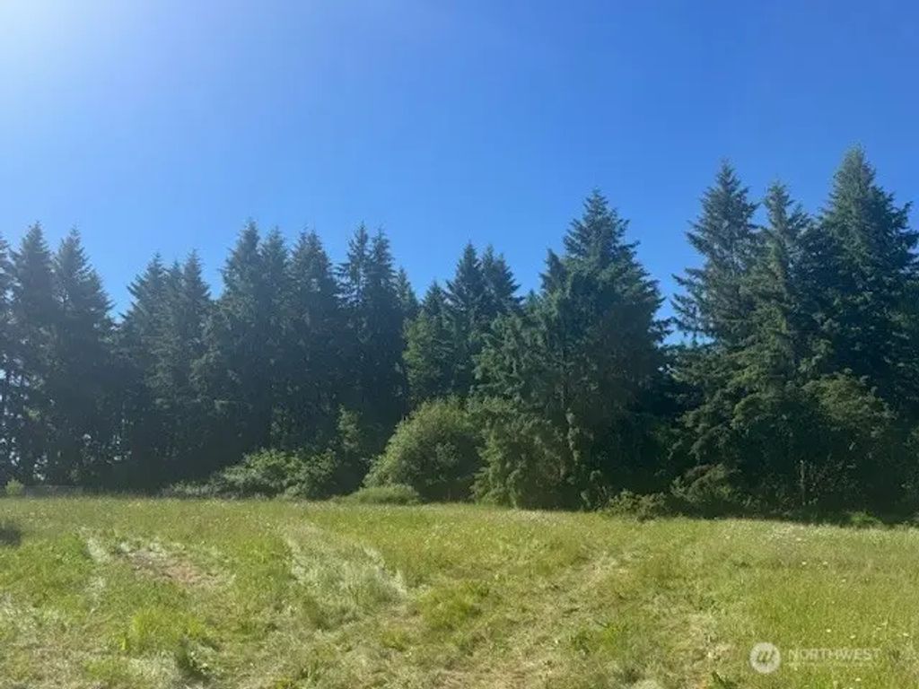 692 24 Burchett Road, Onalaska