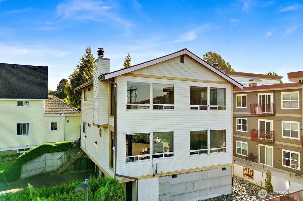 1408 G Street, Bellingham