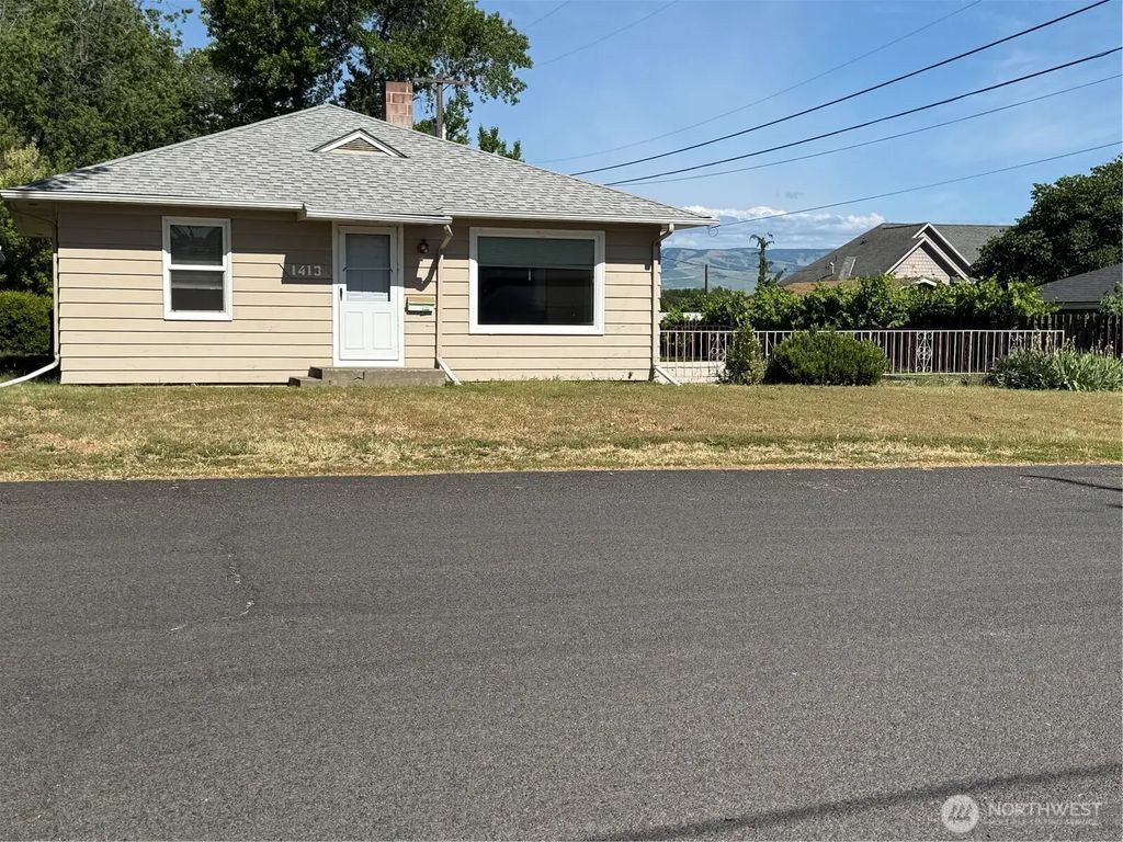 1413 Se Central Avenue, College Place