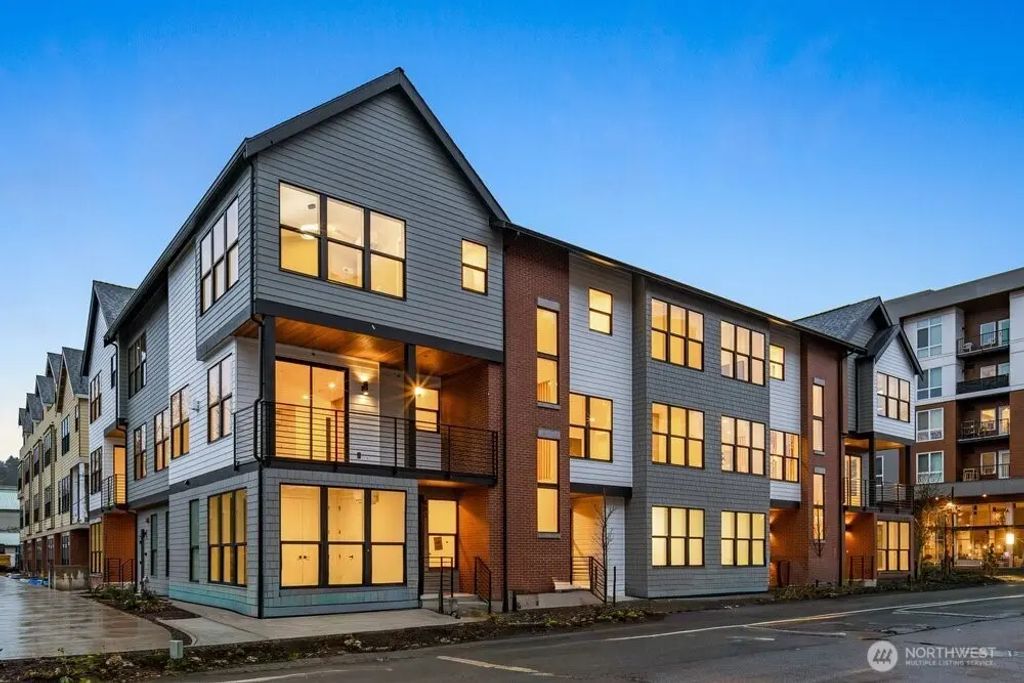 962 7th Ave Nw (homesite #4), Issaquah